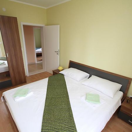 Apartment Franusic Чилипи Экстерьер фото