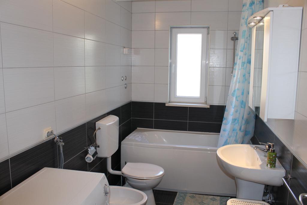 Apartment Franusic Чилипи Экстерьер фото